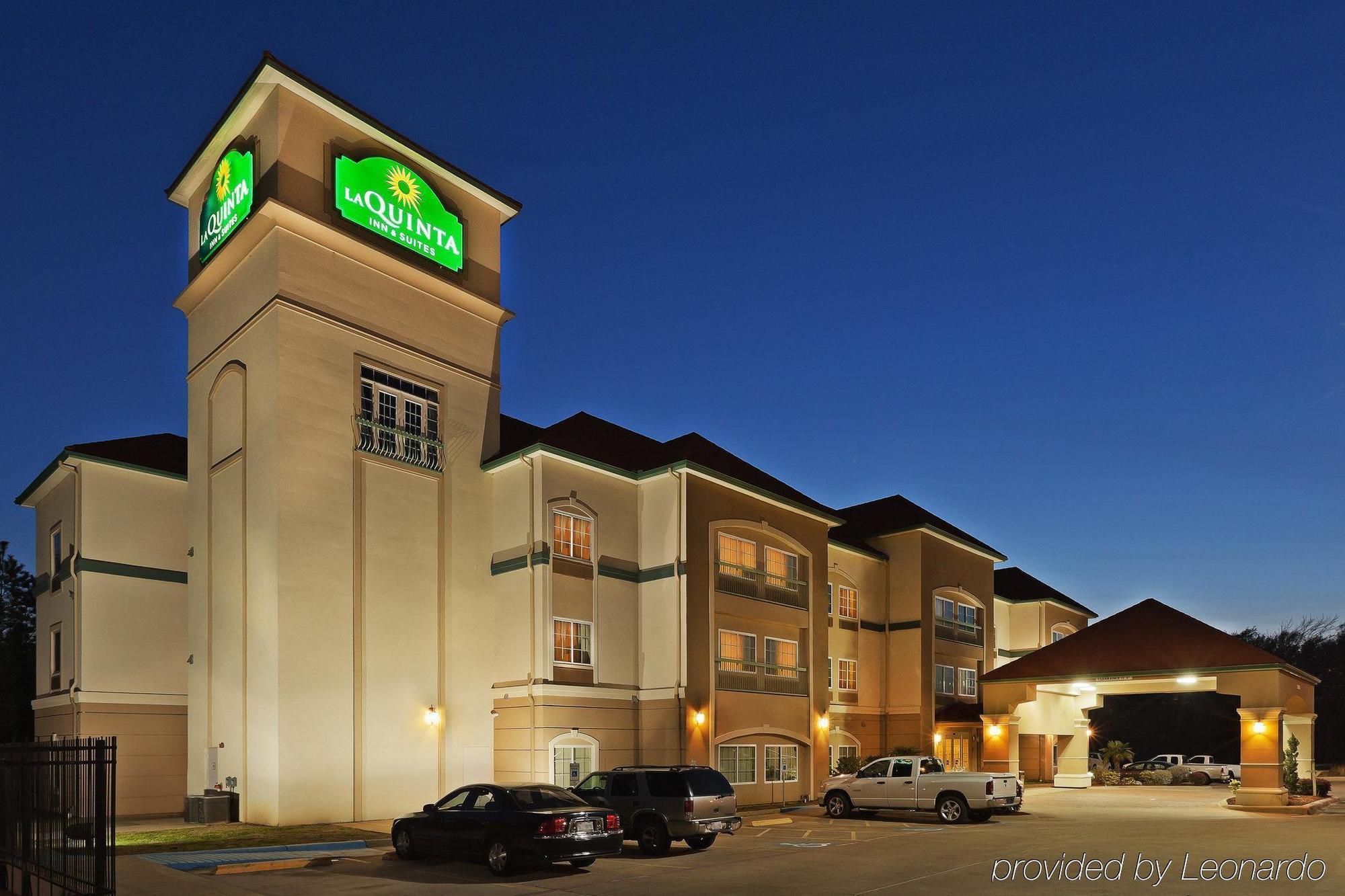 La Quinta By Wyndham Palestine Hotel Ngoại thất bức ảnh